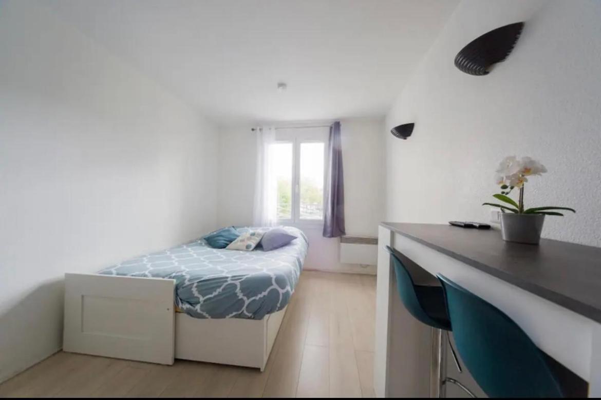 Studio - 10 Min Disney - 2 Min Gare Бюсси-Сен-Жорж Экстерьер фото